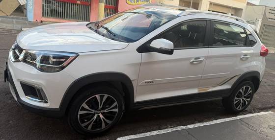 CAOA CHERY TIGGO 2 1.5 MPFI 16V FLEX ACT 4P AUTOMÁTICO